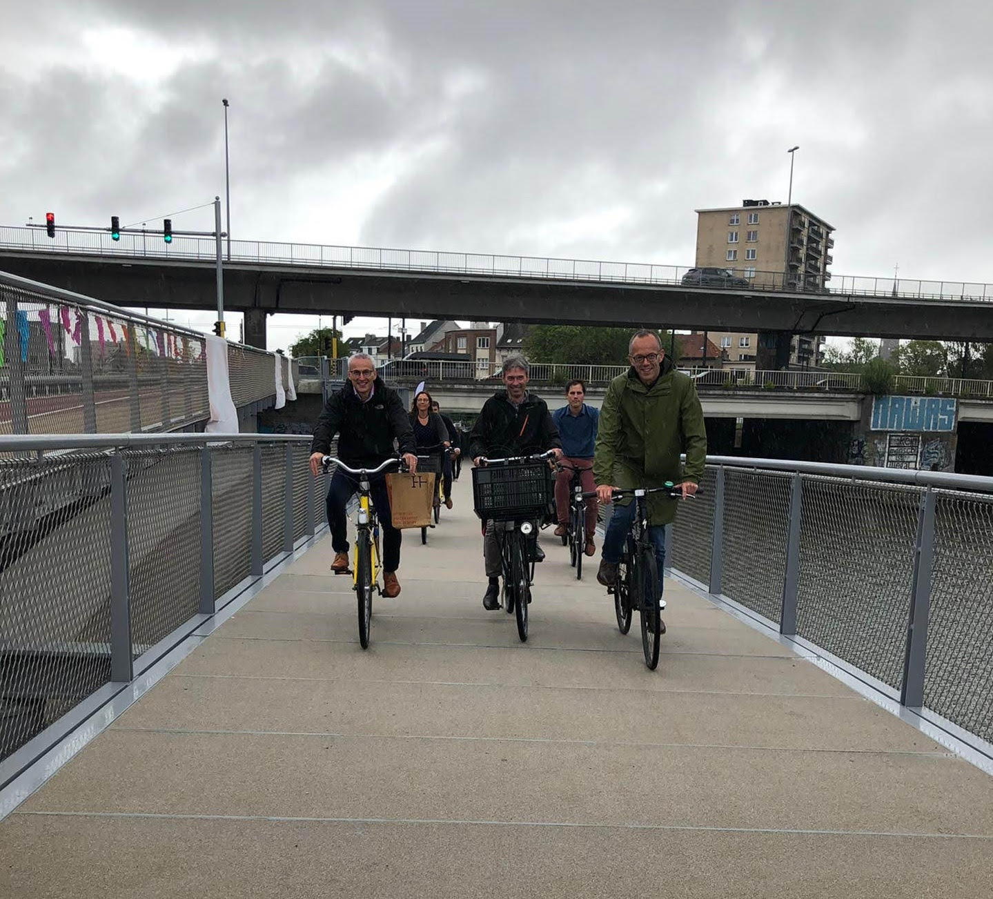 veilige fietsonderdoorgang aan Sint-Lievenspoort in Gent geopend