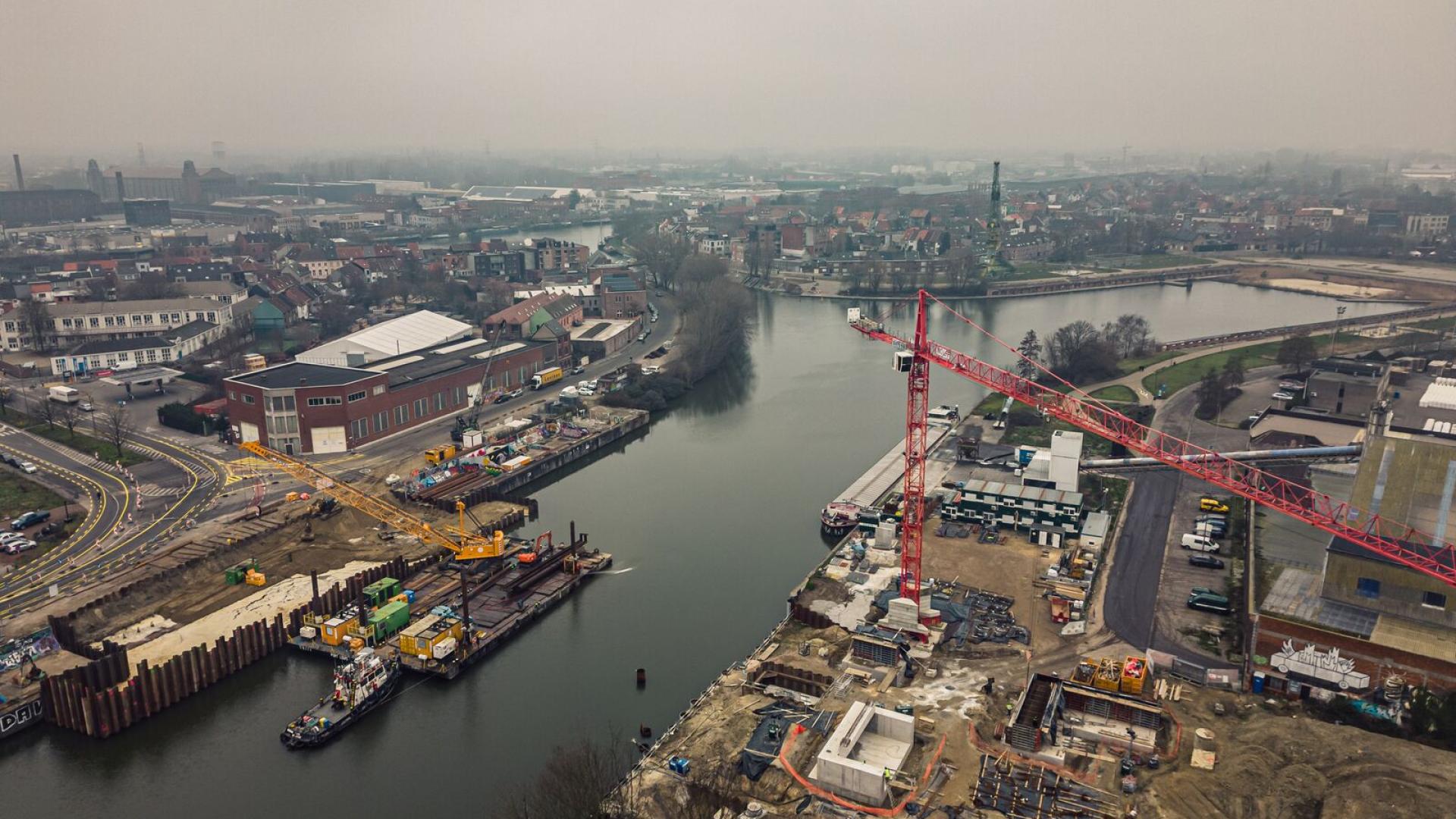 Bouw Verapazbrug (zicht op Dok-Noord)