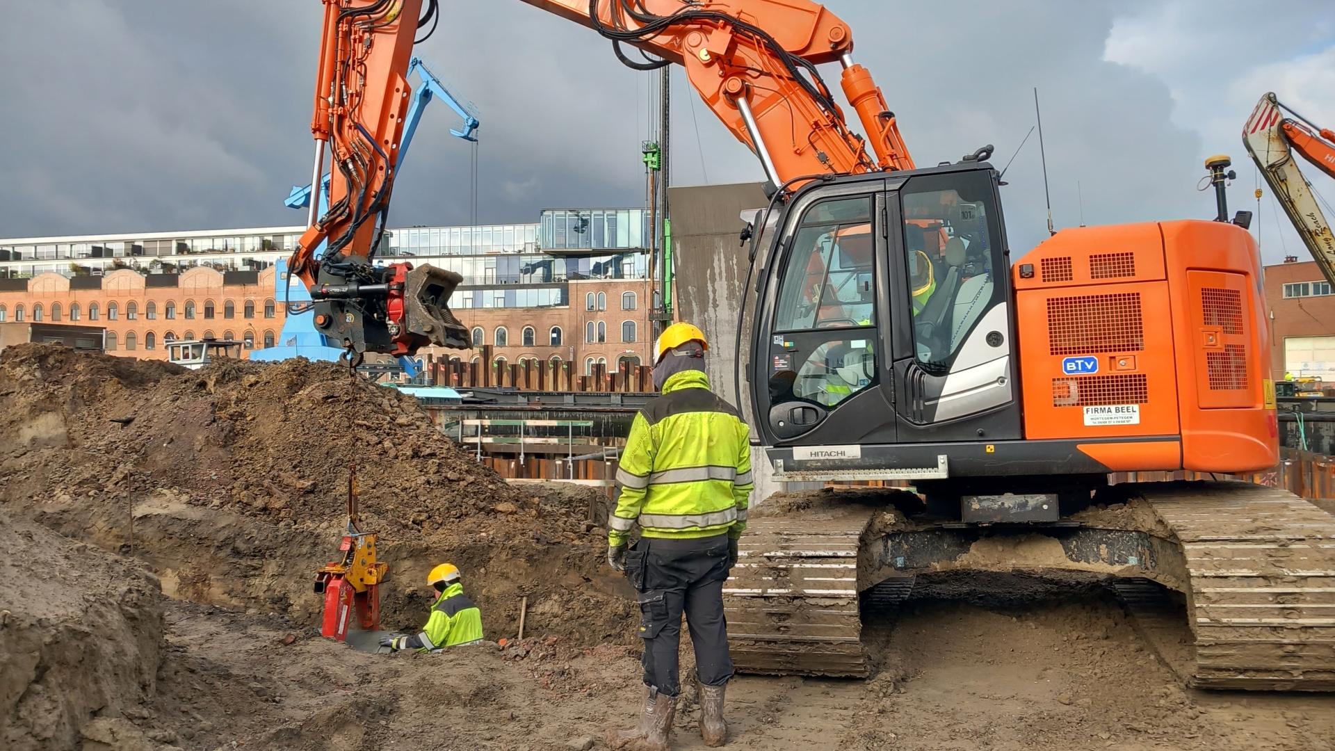 Bouw Verapazbrug (aanleg gescheiden rioleringsstelsel – zijde Koopvaardijlaan)