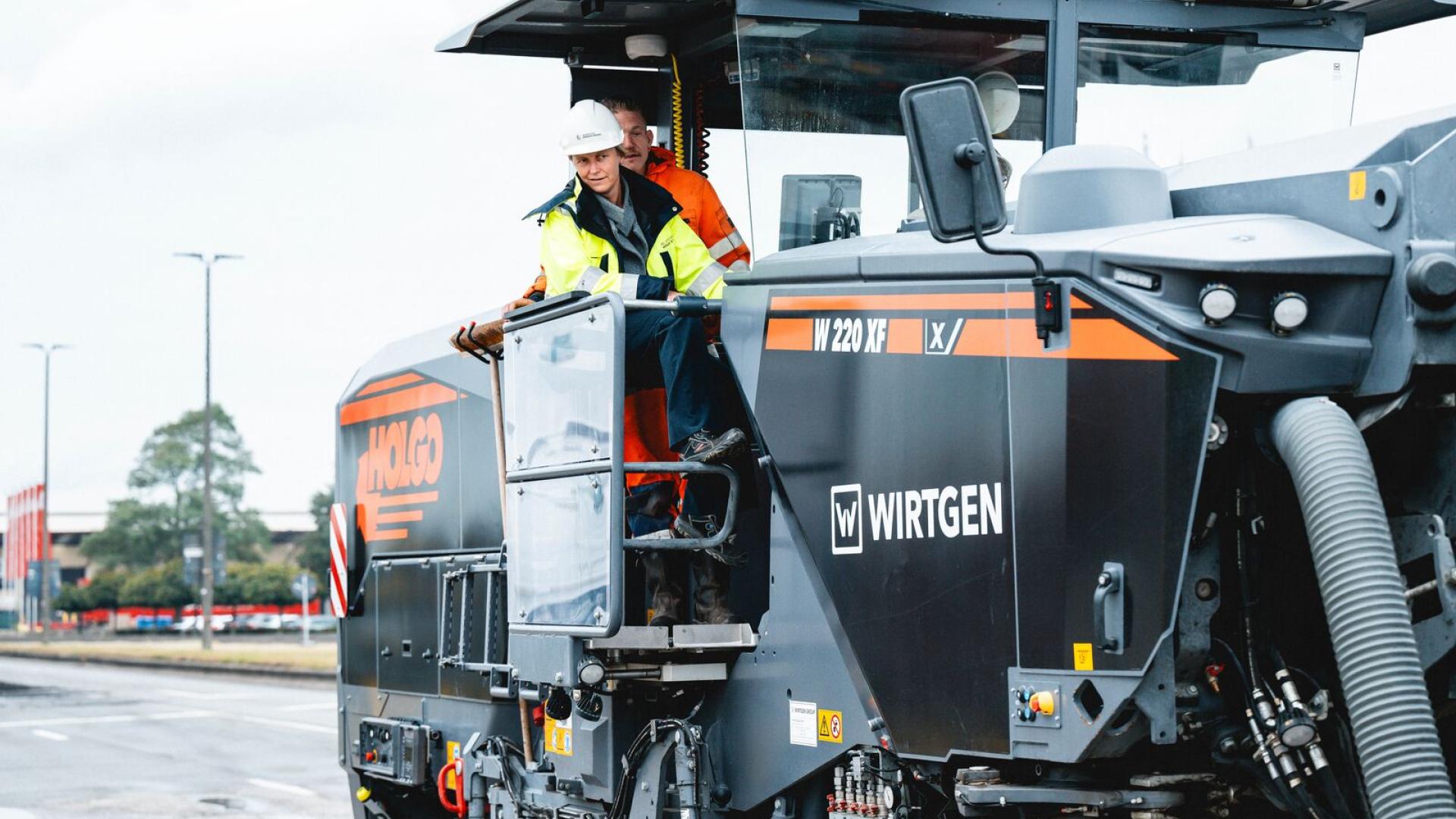 Persmoment start onderhoud havenwegen