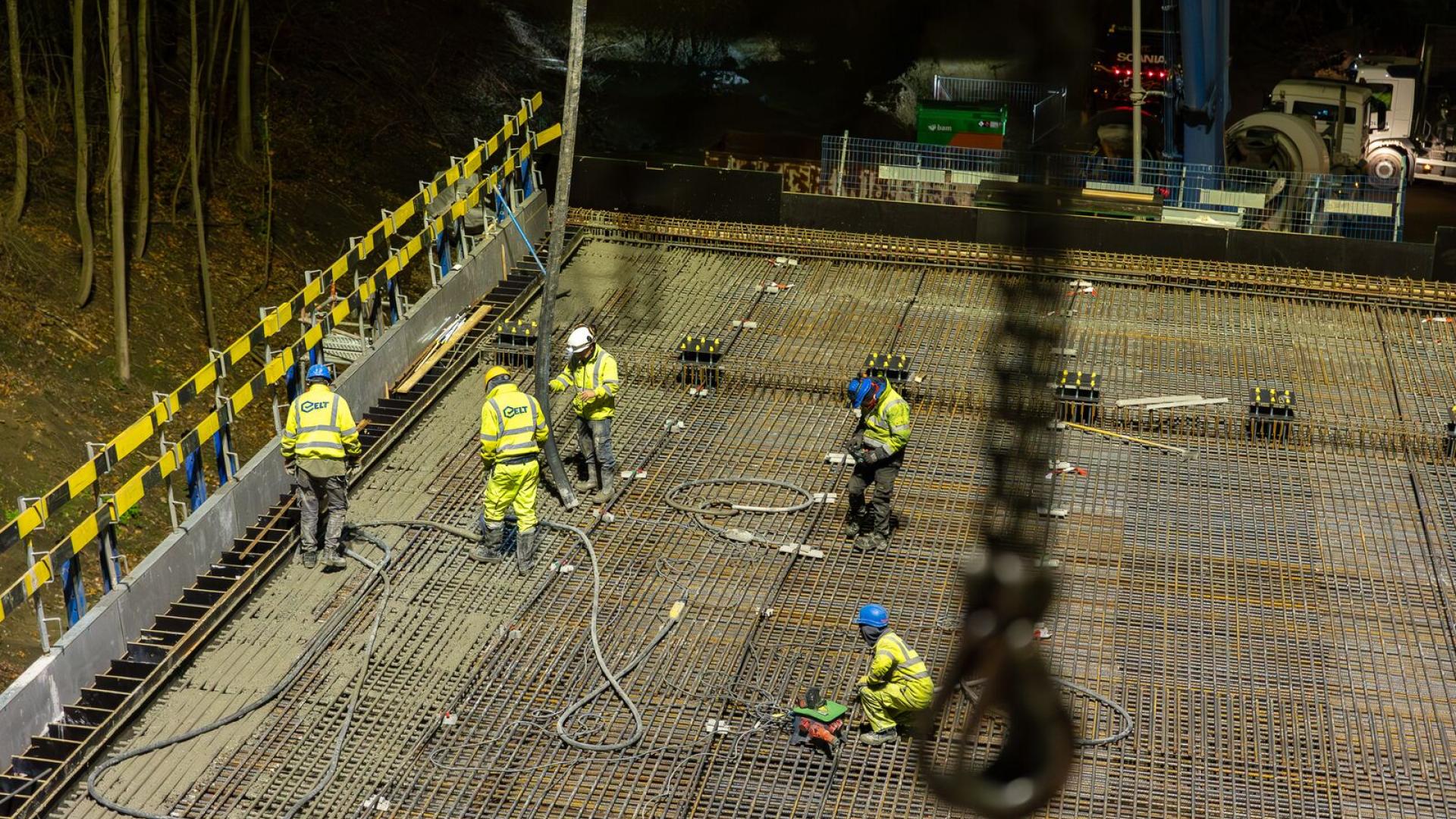 E313 bruggen - betonstort deel 1