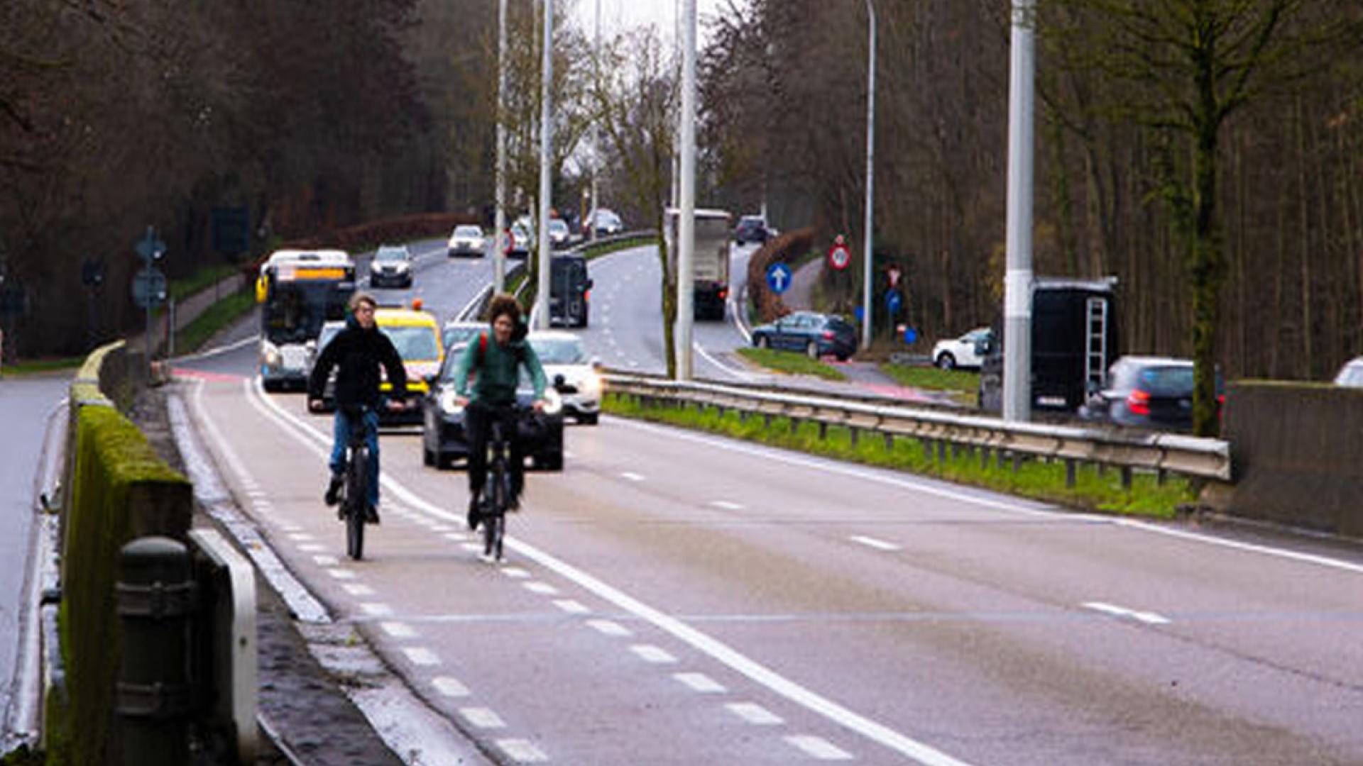 Beeld brugdek VOOR de werken aan Brusselsepoort - 2