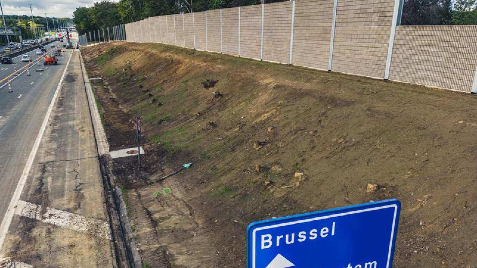 20220925 E40_Bertem_Geluidsschermen 024