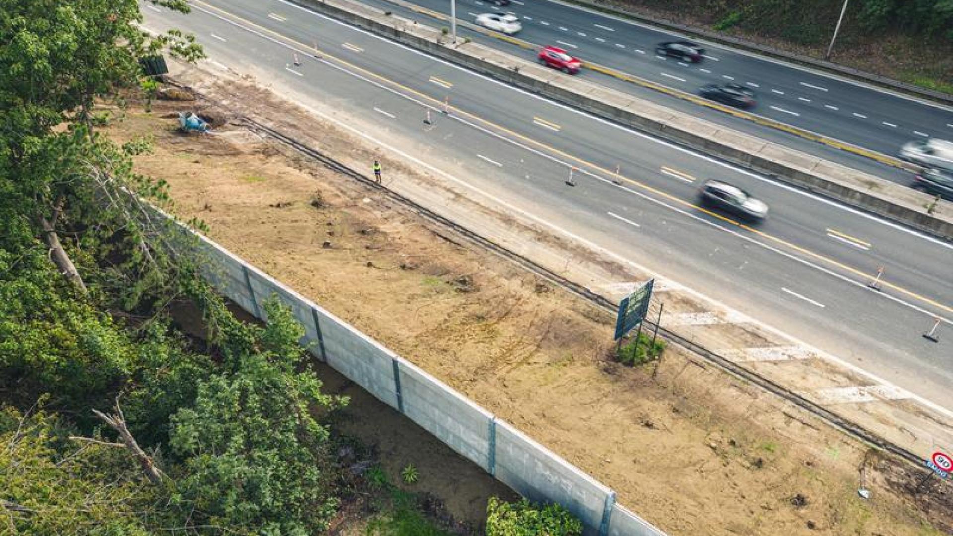 20220925 E40_Bertem_Geluidsschermen 026