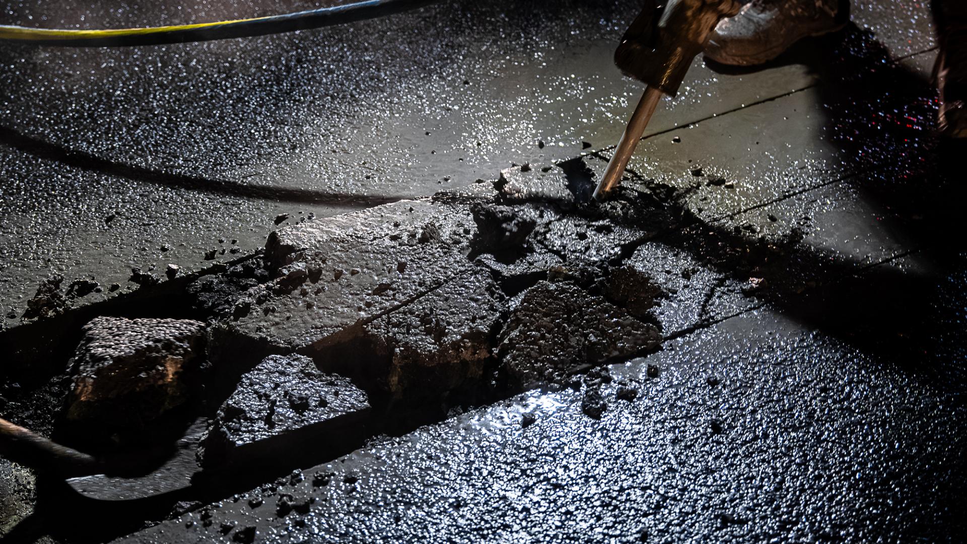 Vernieuwen van de brugvoegen richting Gent op E40 in verkeerswisselaar van Groot-Bijgaarden 3