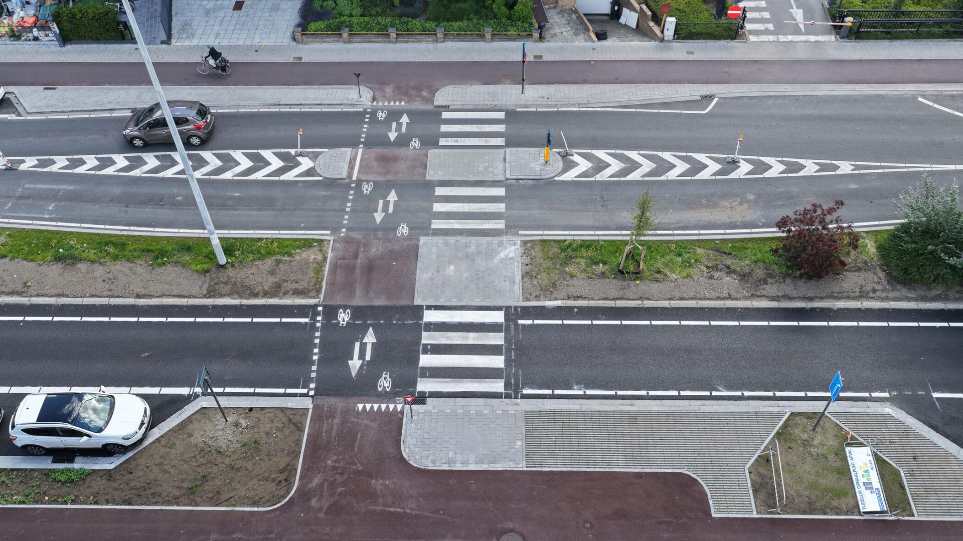 N1_Mortsel_HeraanlegMechelsesteenweg_EindeWerken - fietspaden en oversteekplaats