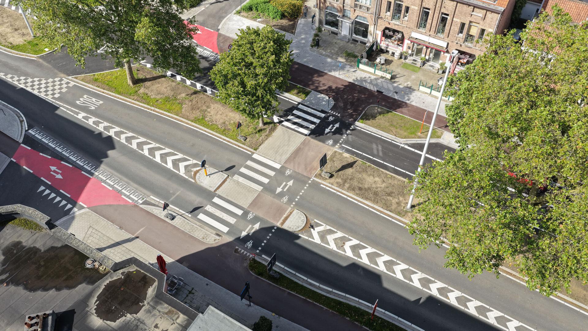 N1_Mortsel_HeraanlegMechelsesteenweg_EindeWerken - oversteekplaats Lusthovenlaan
