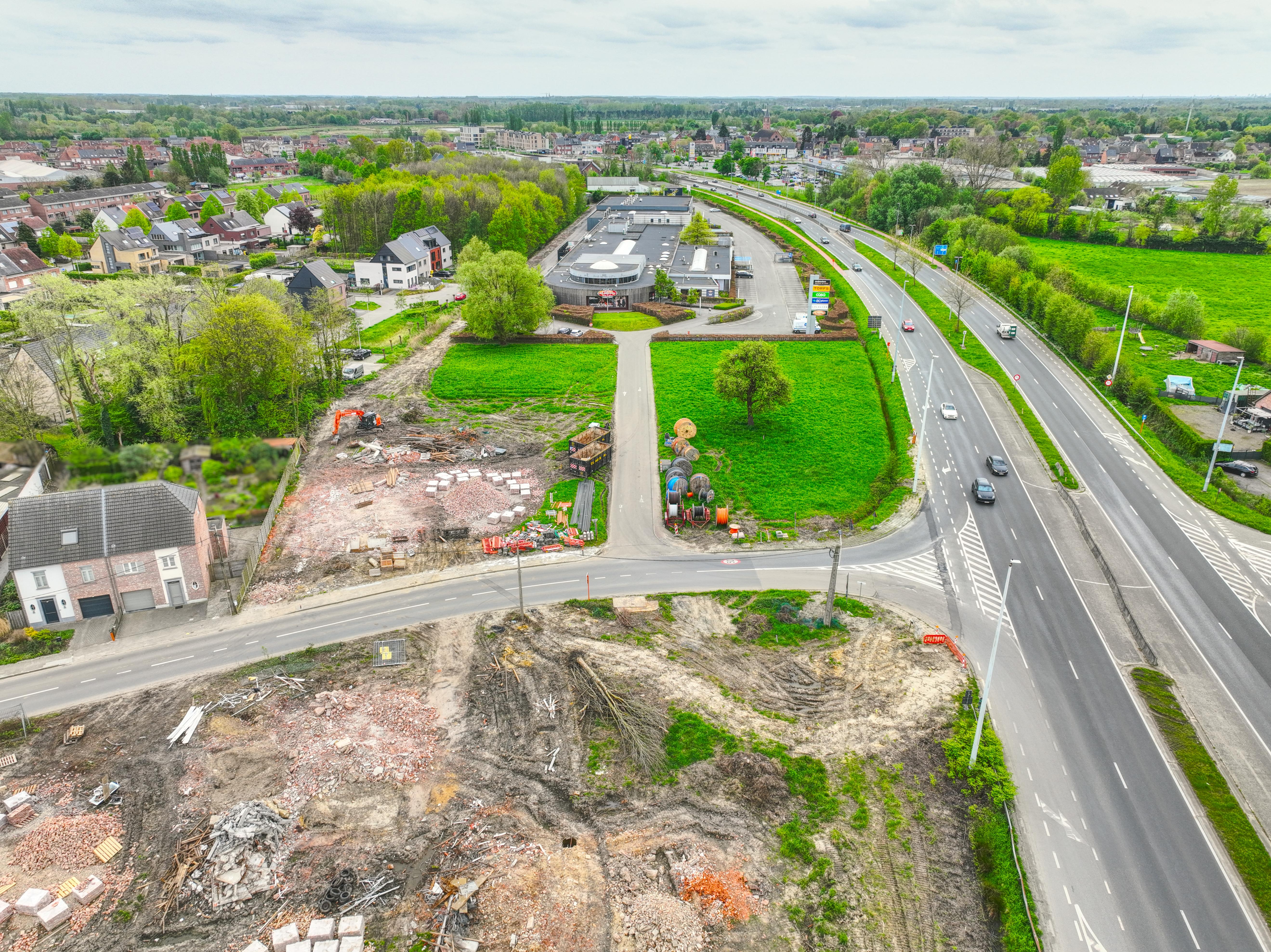 R16 stationsomgeving Lier: bouwrijp maken - Copyright Lier van Bovenaf  - instagram.com/liervanbovenaf