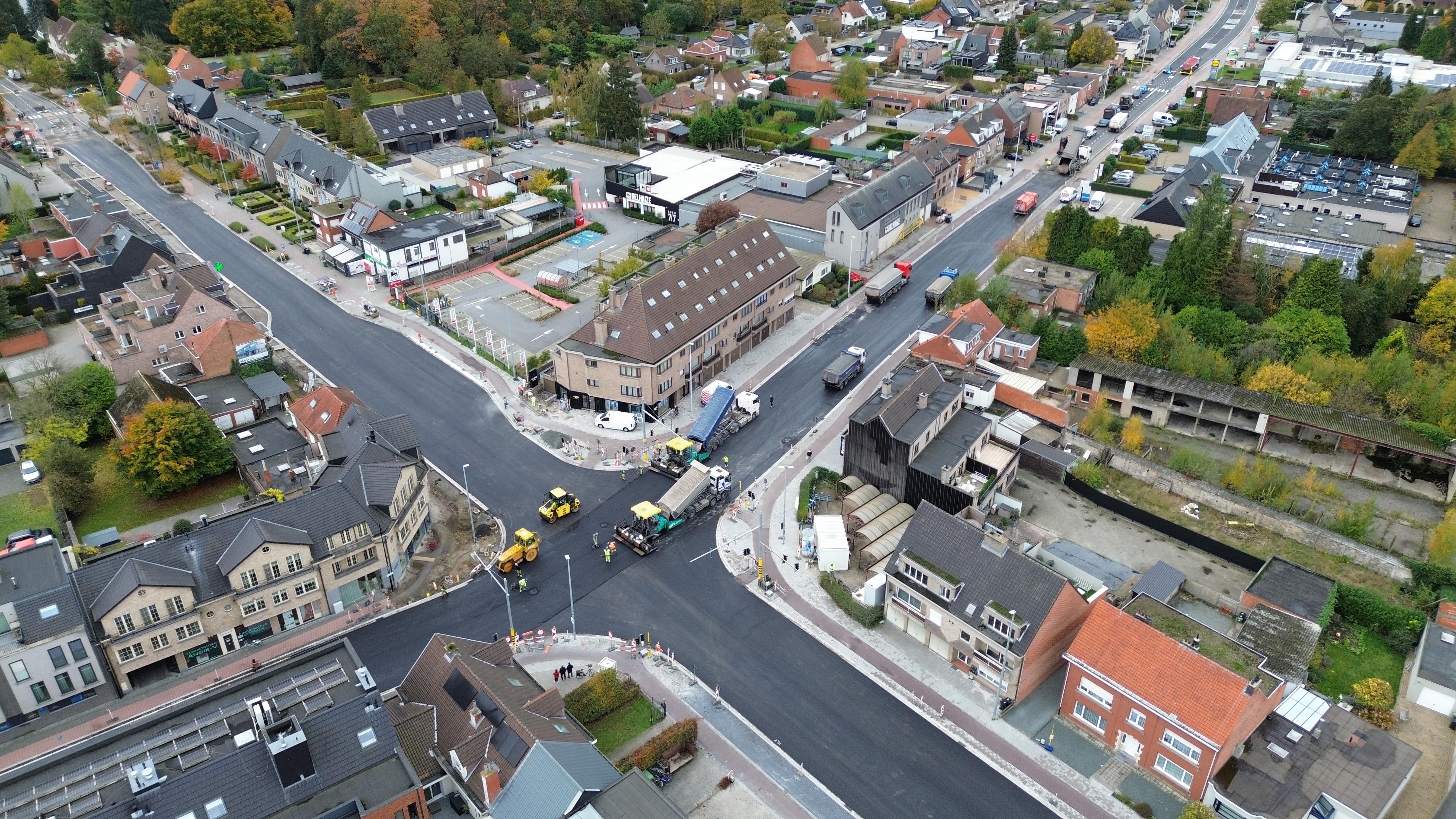 Kruispunt N115 met N117 in Sint-Job: asfalterings- en markeringswerken