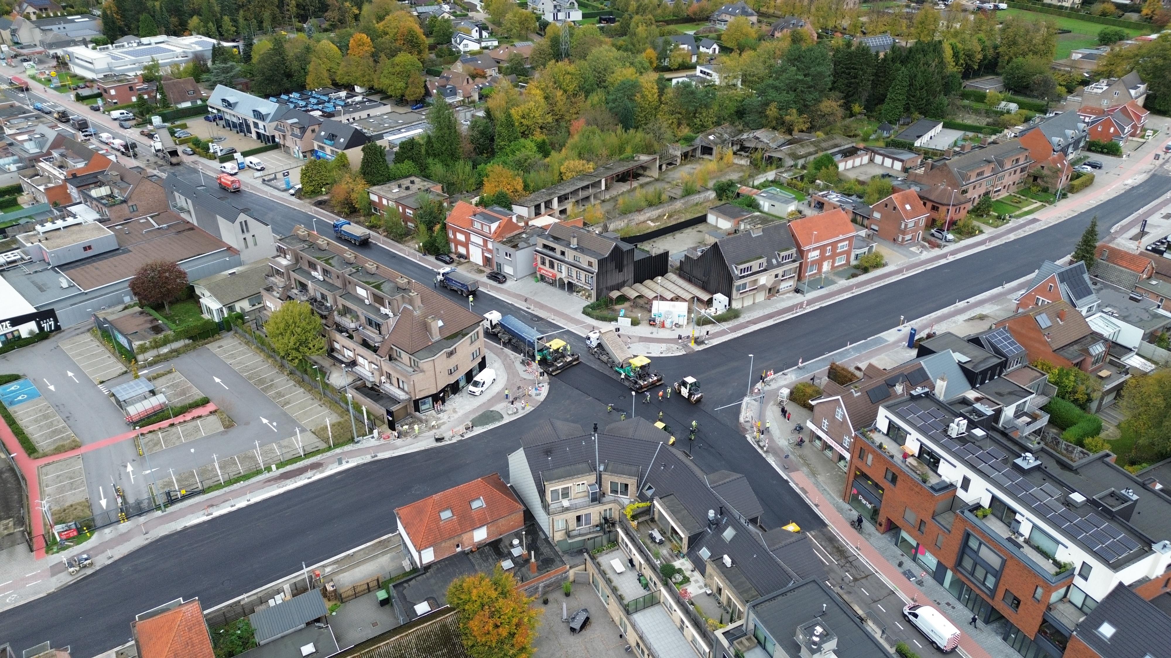 Kruispunt N115 met N117 in Sint-Job: asfalterings- en markeringswerken