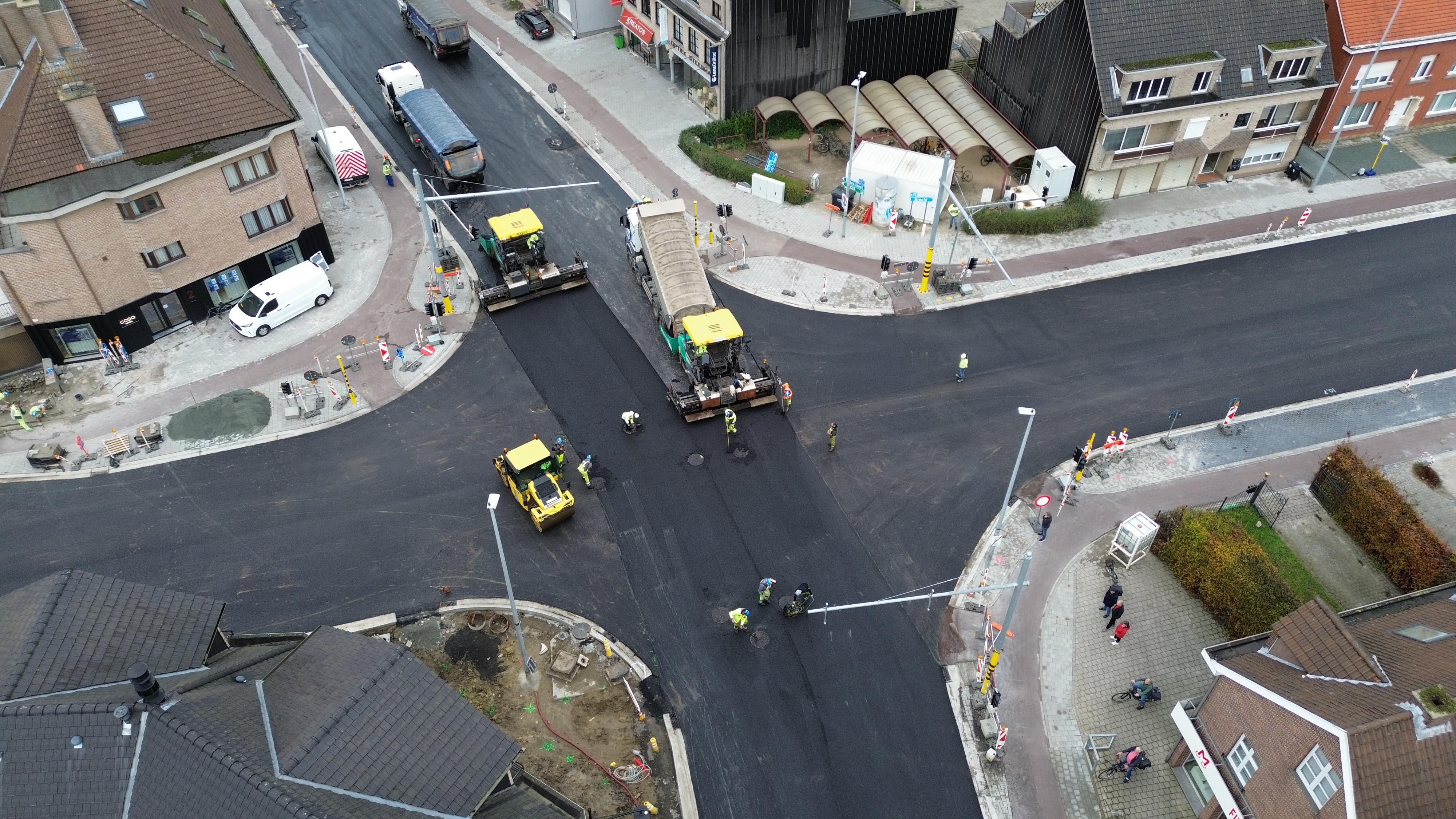 Kruispunt N115 met N117 in Sint-Job: asfalterings- en markeringswerken