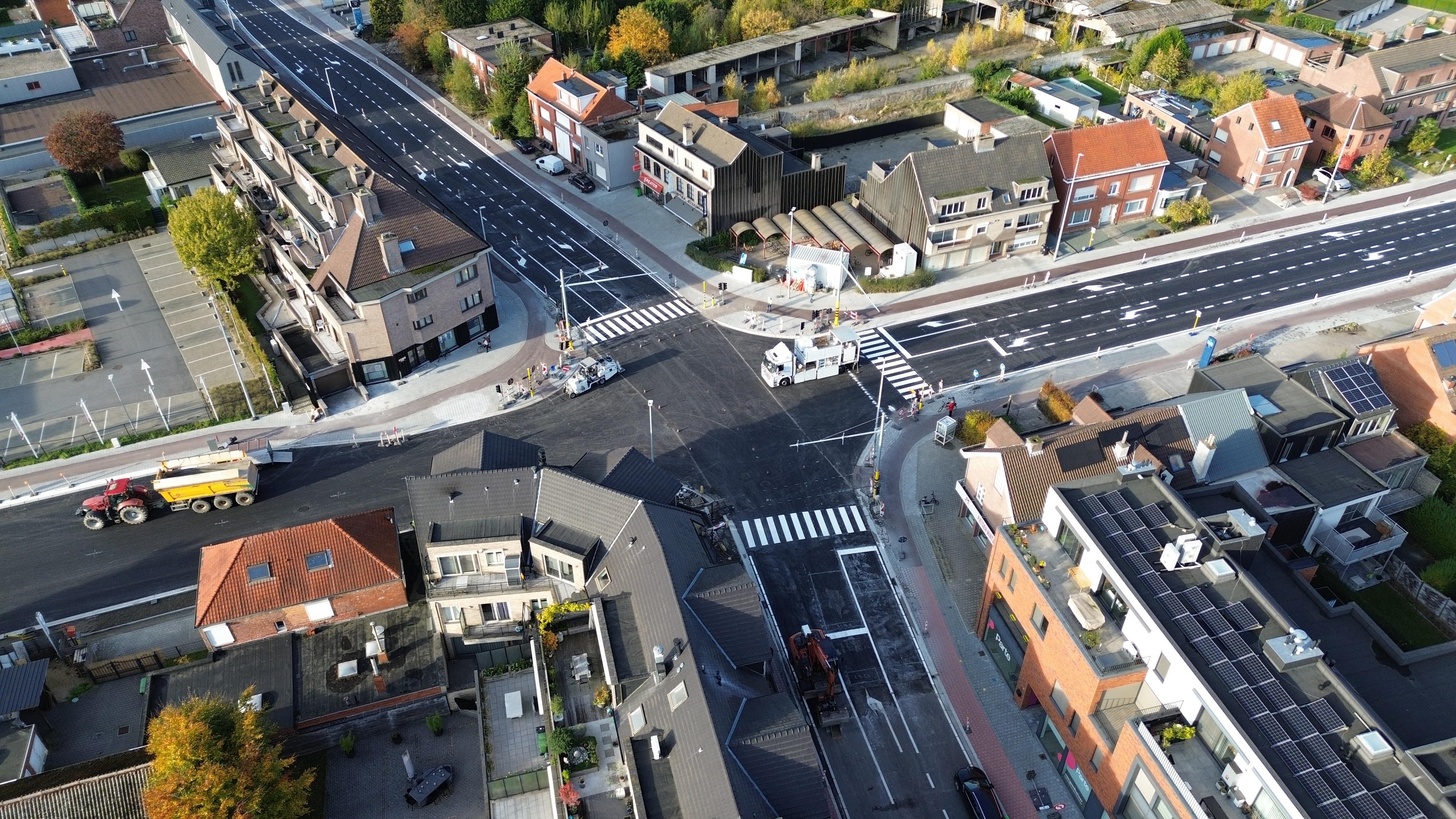 Kruispunt N115 met N117 in Sint-Job: asfalterings- en markeringswerken