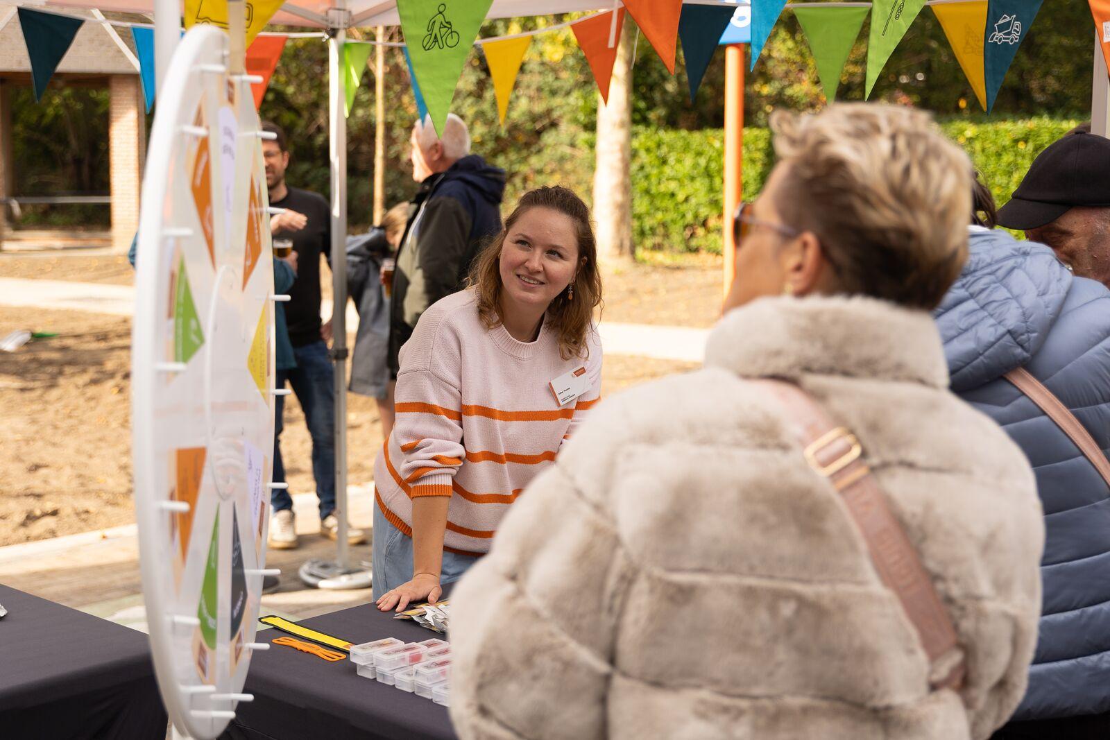 Inhuldiging Koningin Astridlaan (N1)