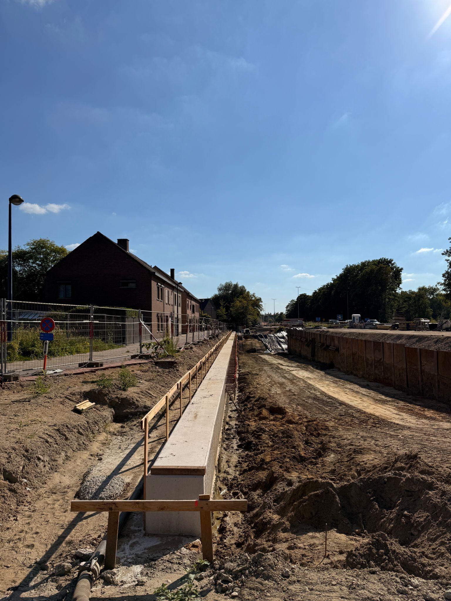 Bouw fietstunnel onder N171 aan kant Rubensstraat