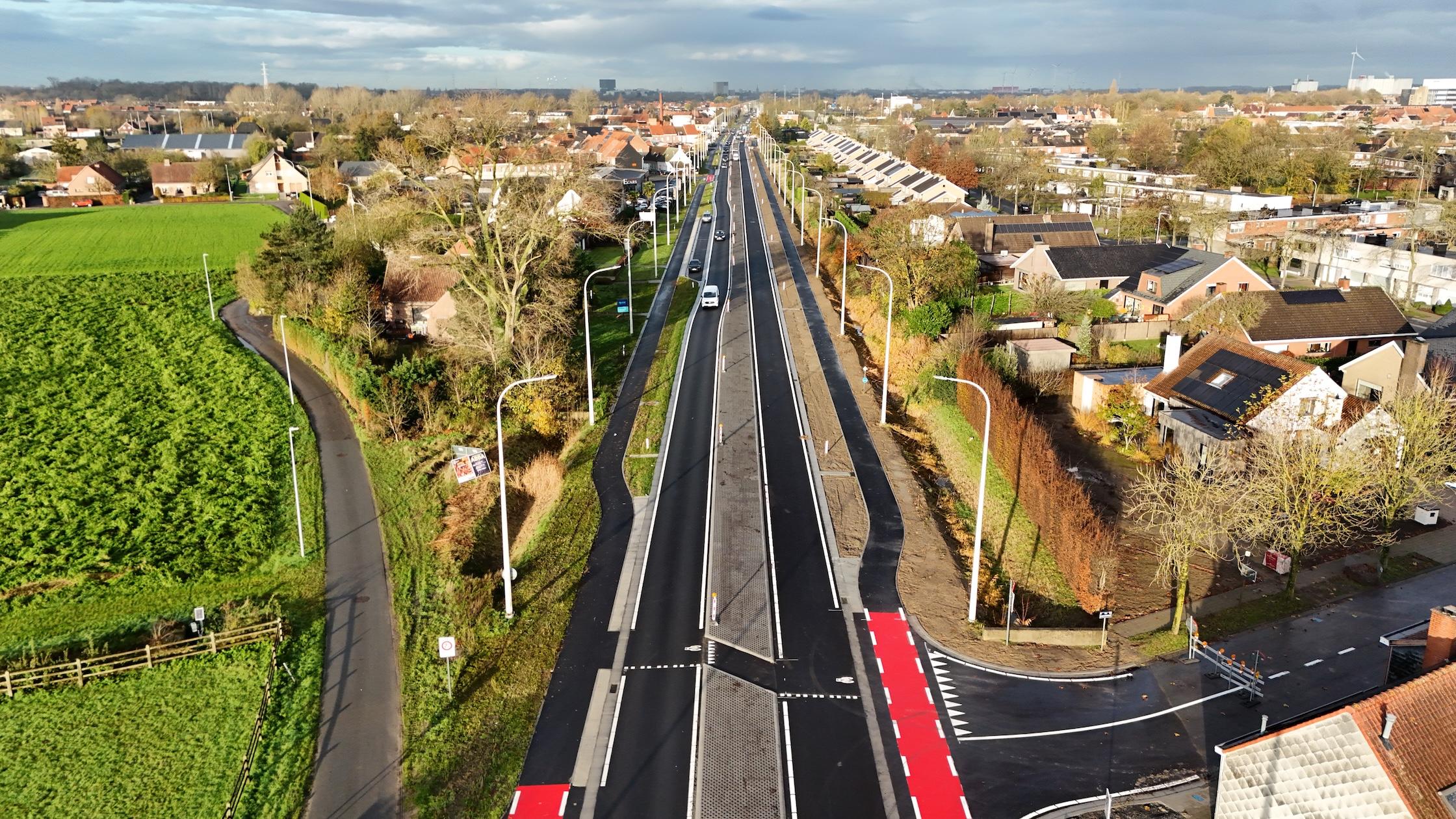Herinrichting van Rijksweg (N36) in Izegem - foto van het eindresultaat (2)
