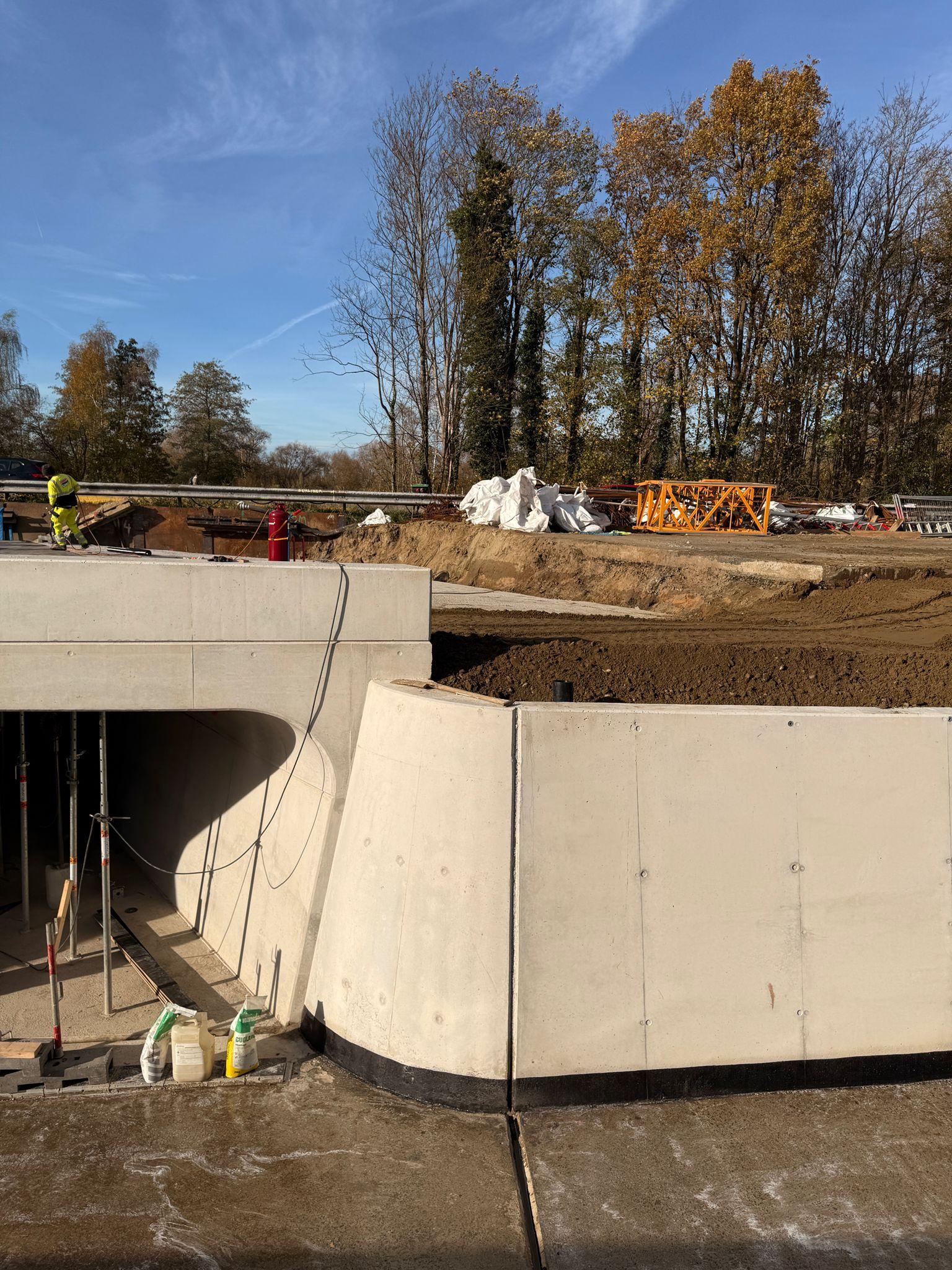 Bouw fietstunnel onder N171 aan kant Rubensstraat