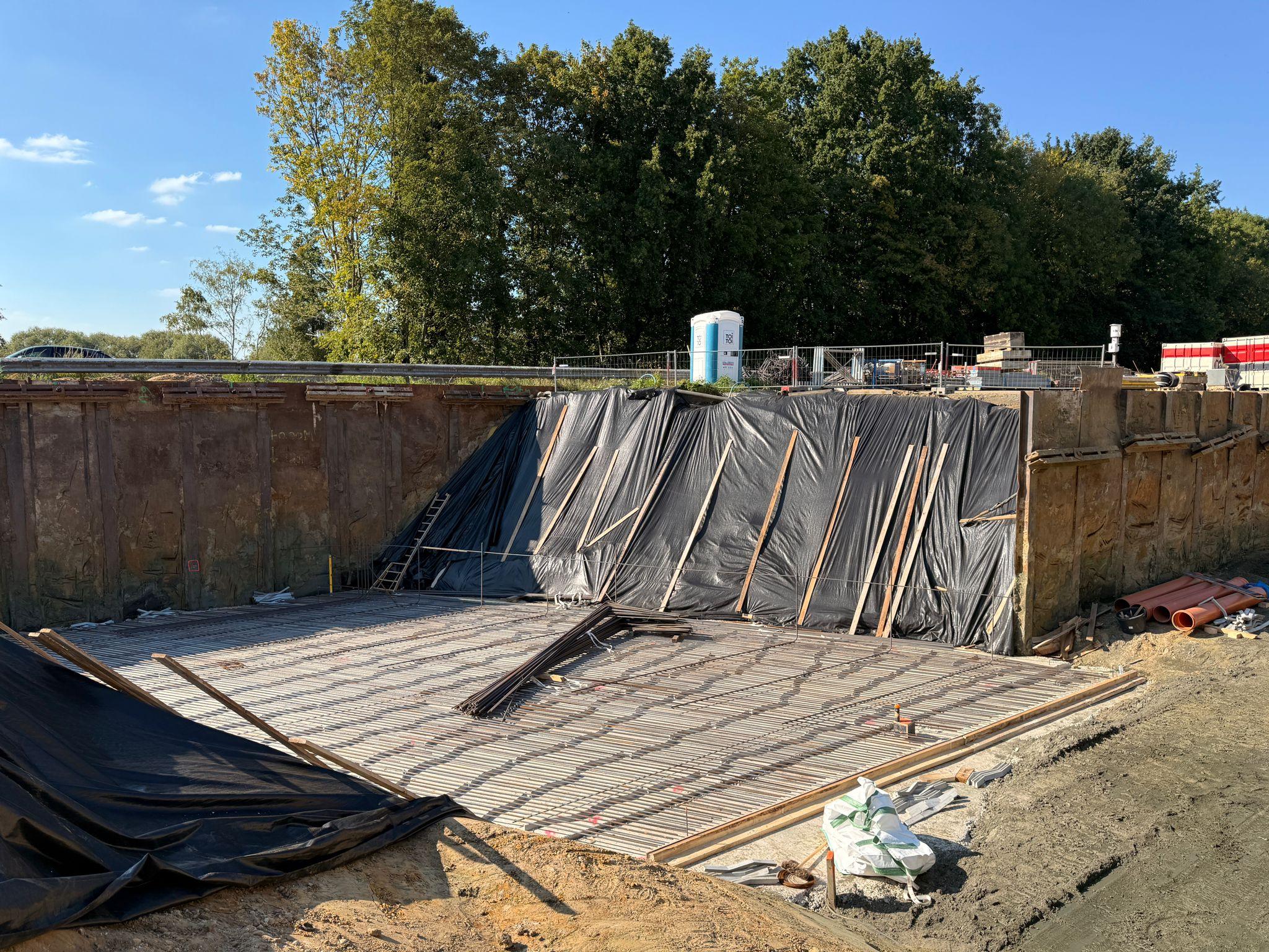 Bouw fietstunnel onder N171 aan kant Rubensstraat