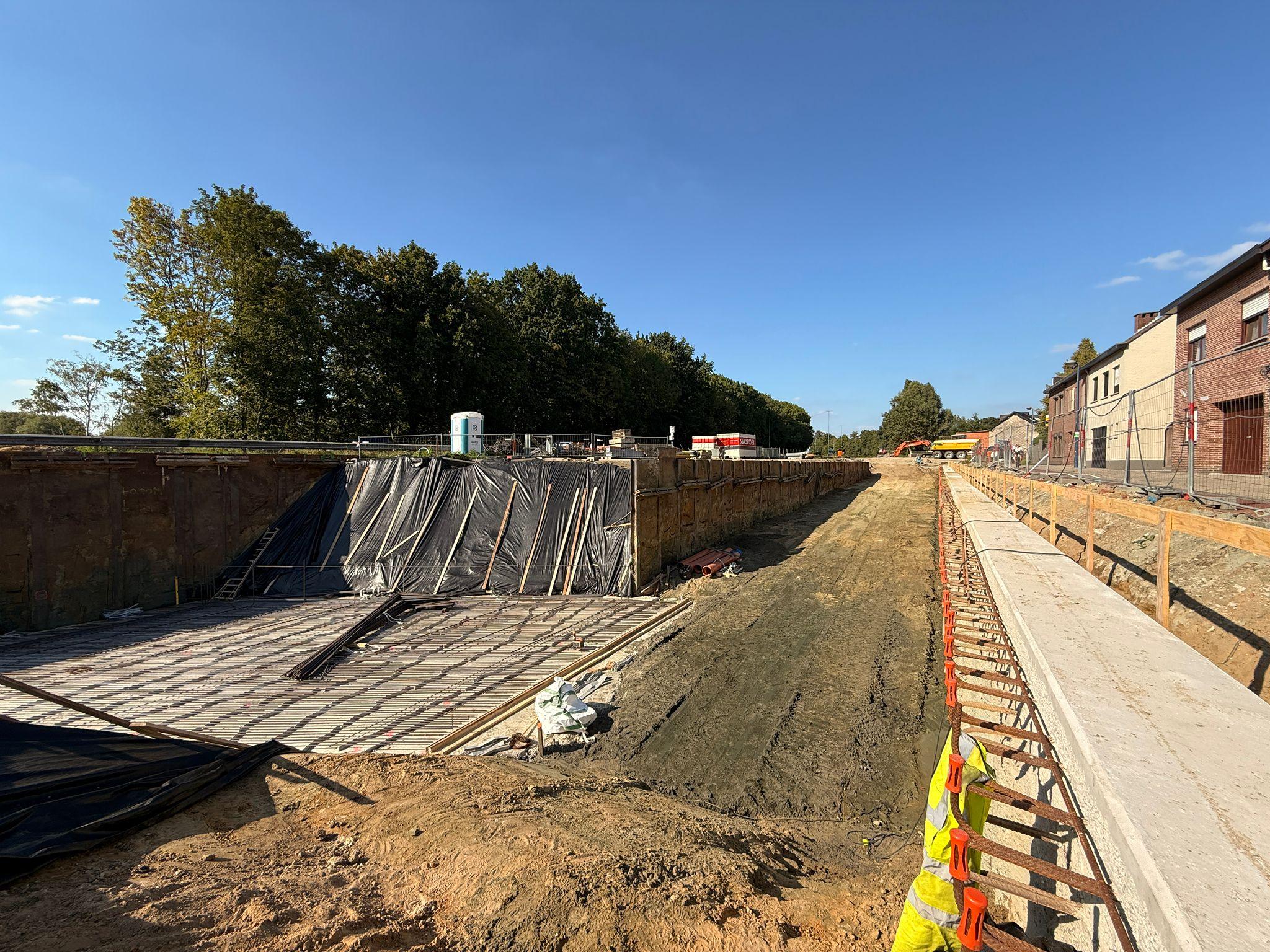 Bouw fietstunnel onder N171 aan kant Rubensstraat