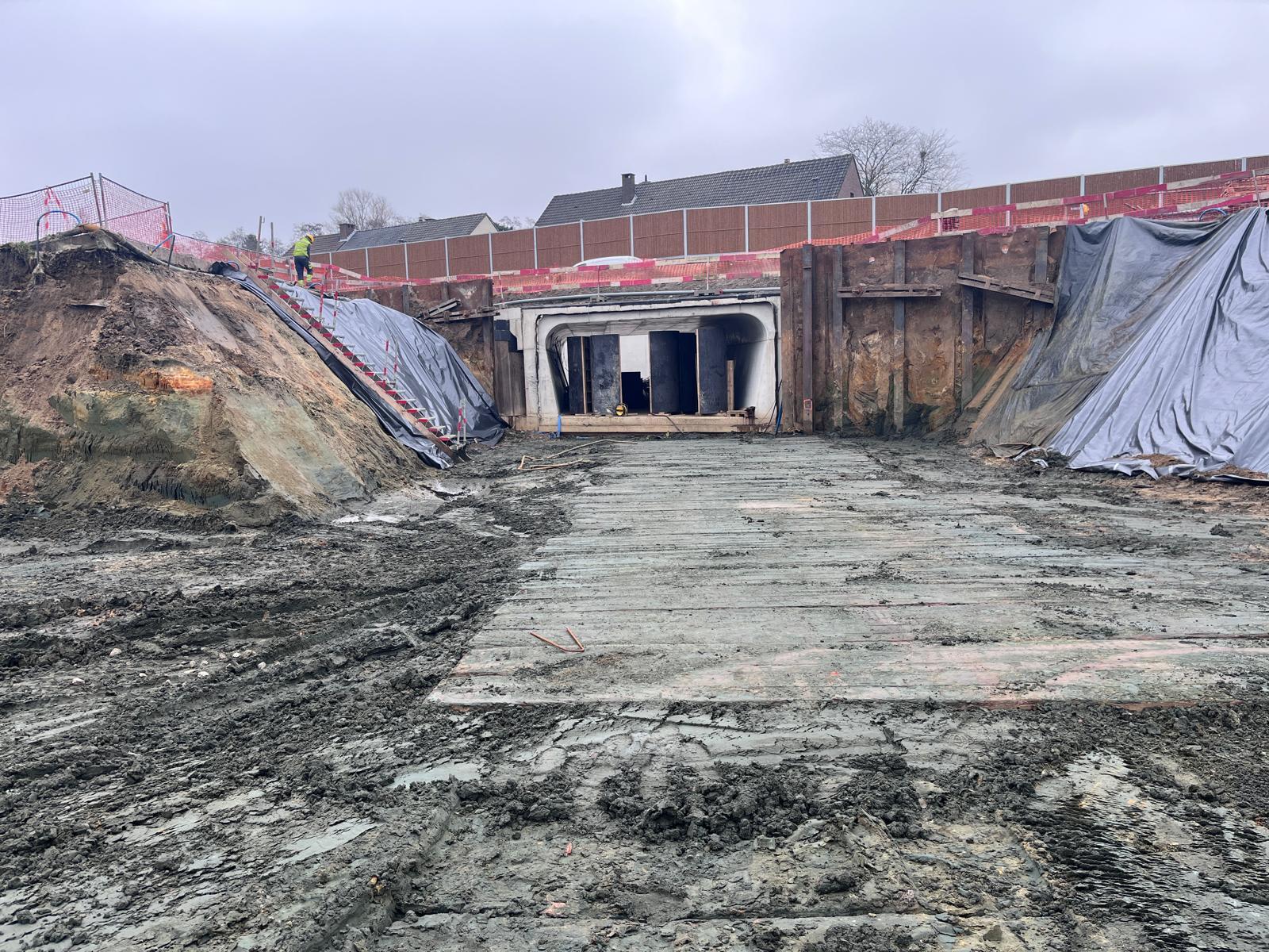 Bouw fietstunnel onder N171 aan kant Pierstraat