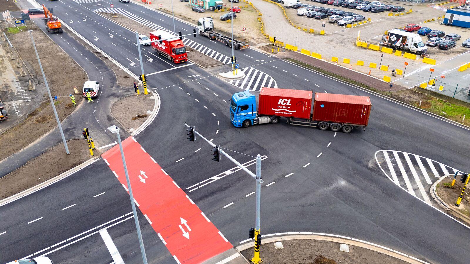 Herinrichting kruispunt Antwerpsebaan (N180) x Laageind (N111) Stabroek-3