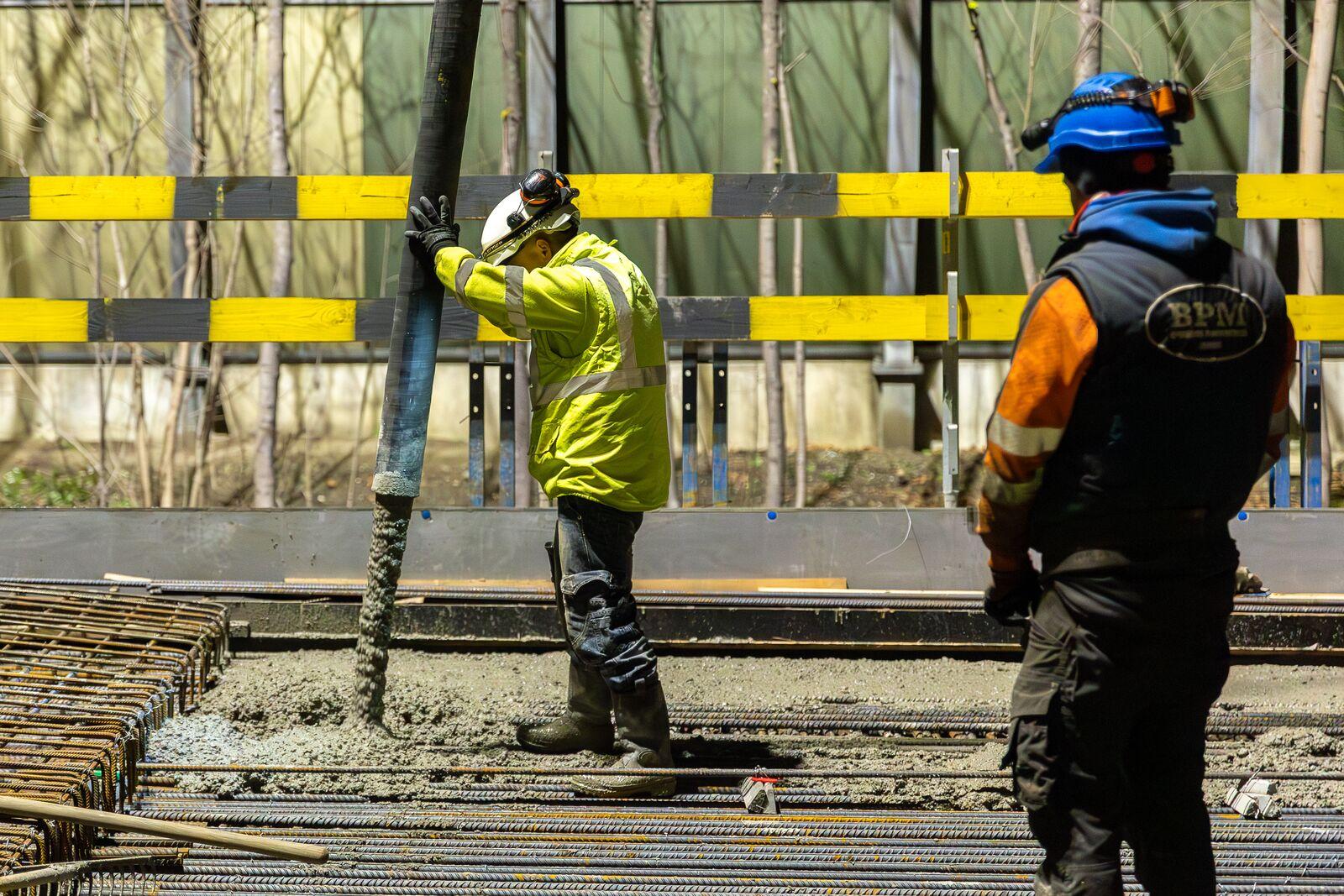 E313 bruggen - bruggen in opbouw - betonstort