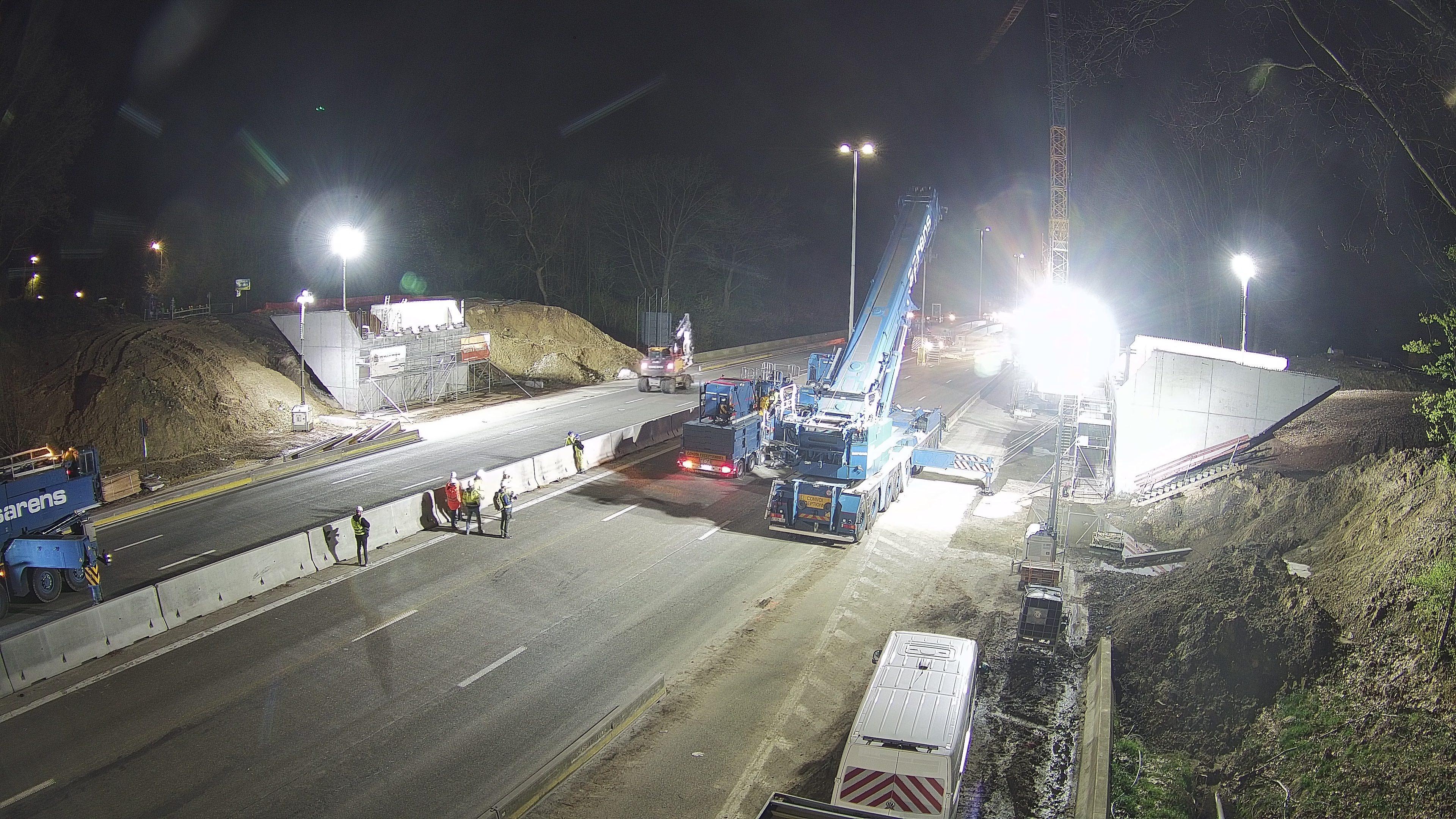 Opstelling van de hijskranen - eerste foto