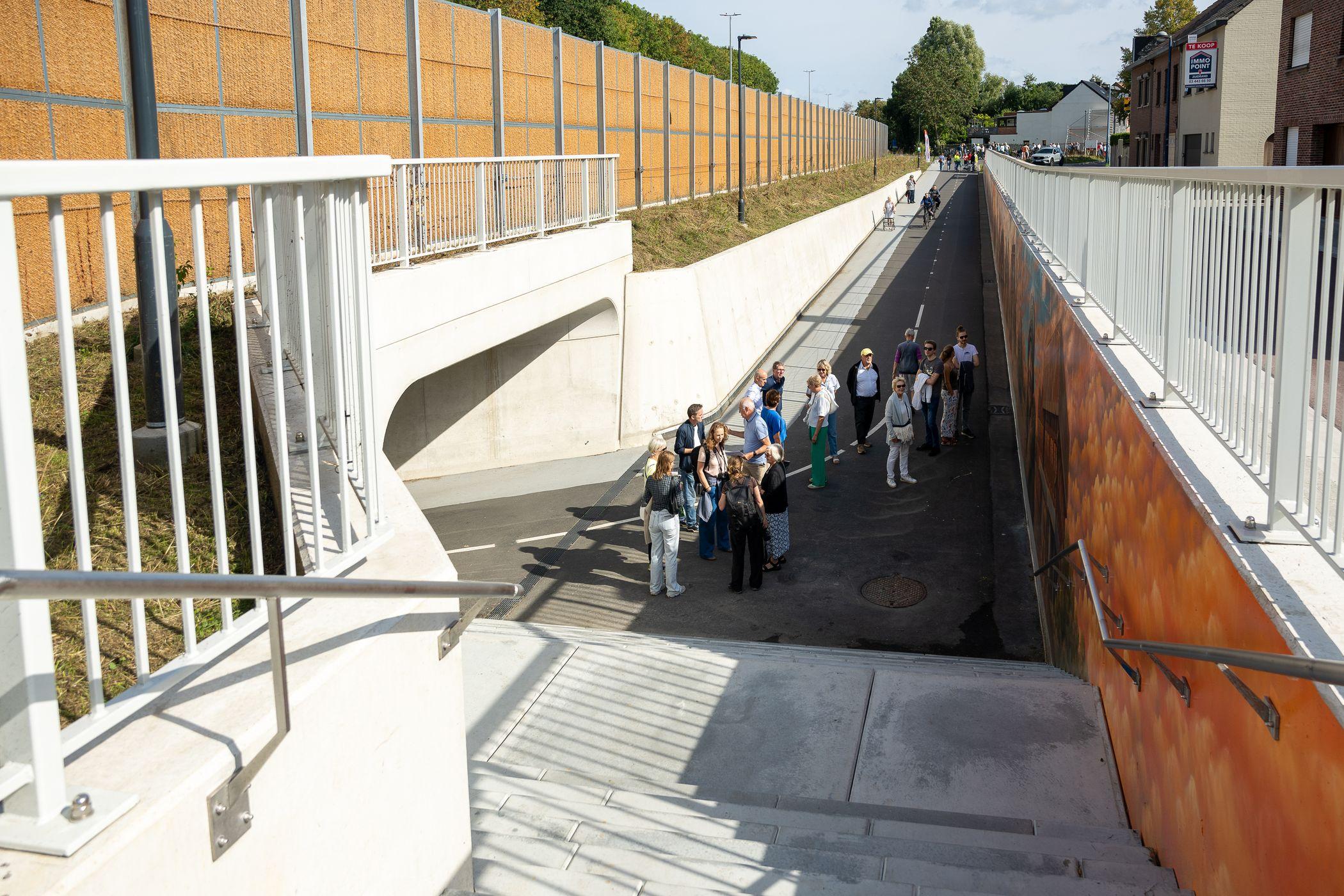 Feestelijke inhuldiging fietstunnel onder N171 in Kontich