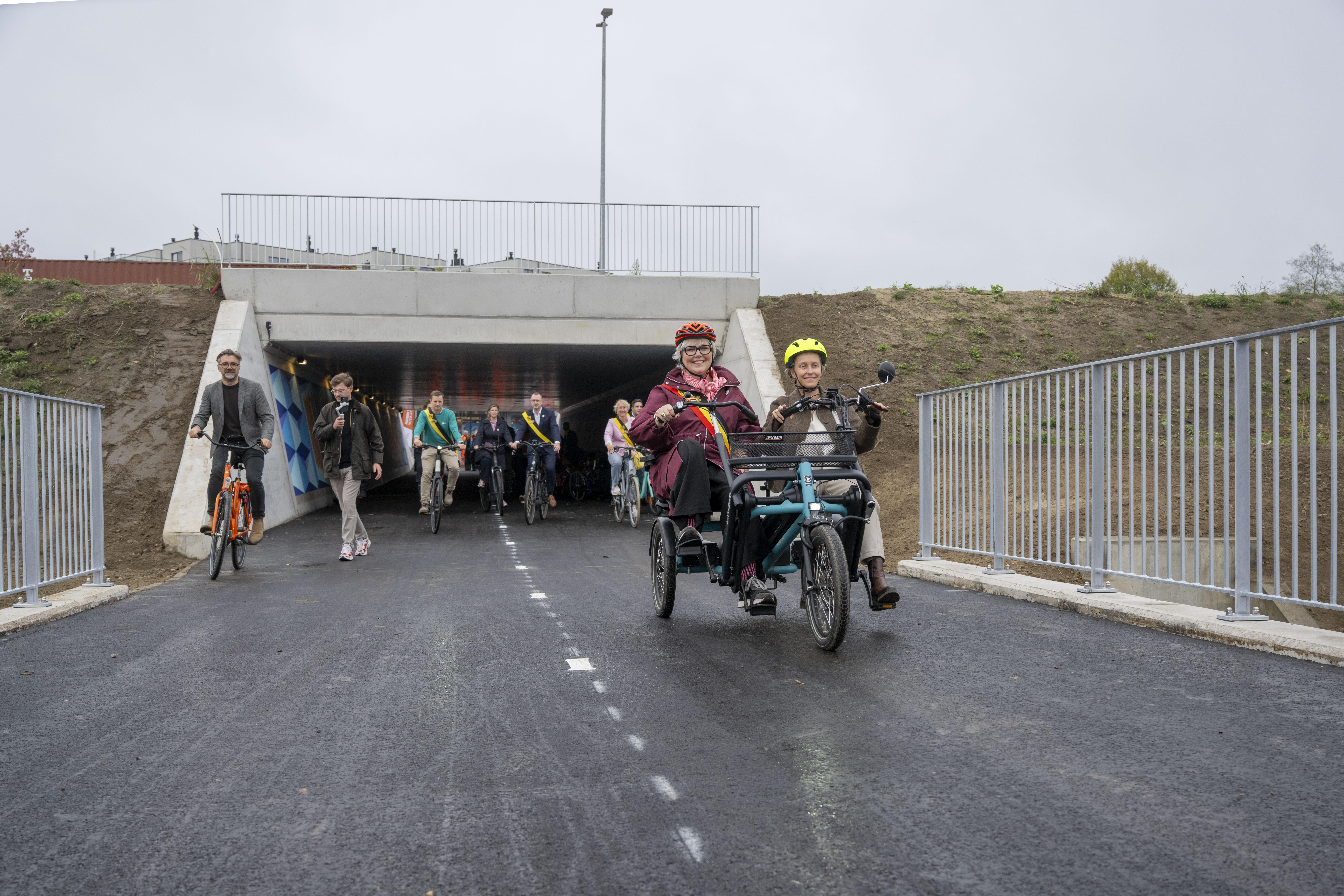 De officiële opening van de Mechelse Poort vond plaats op dinsdag 13 oktober.