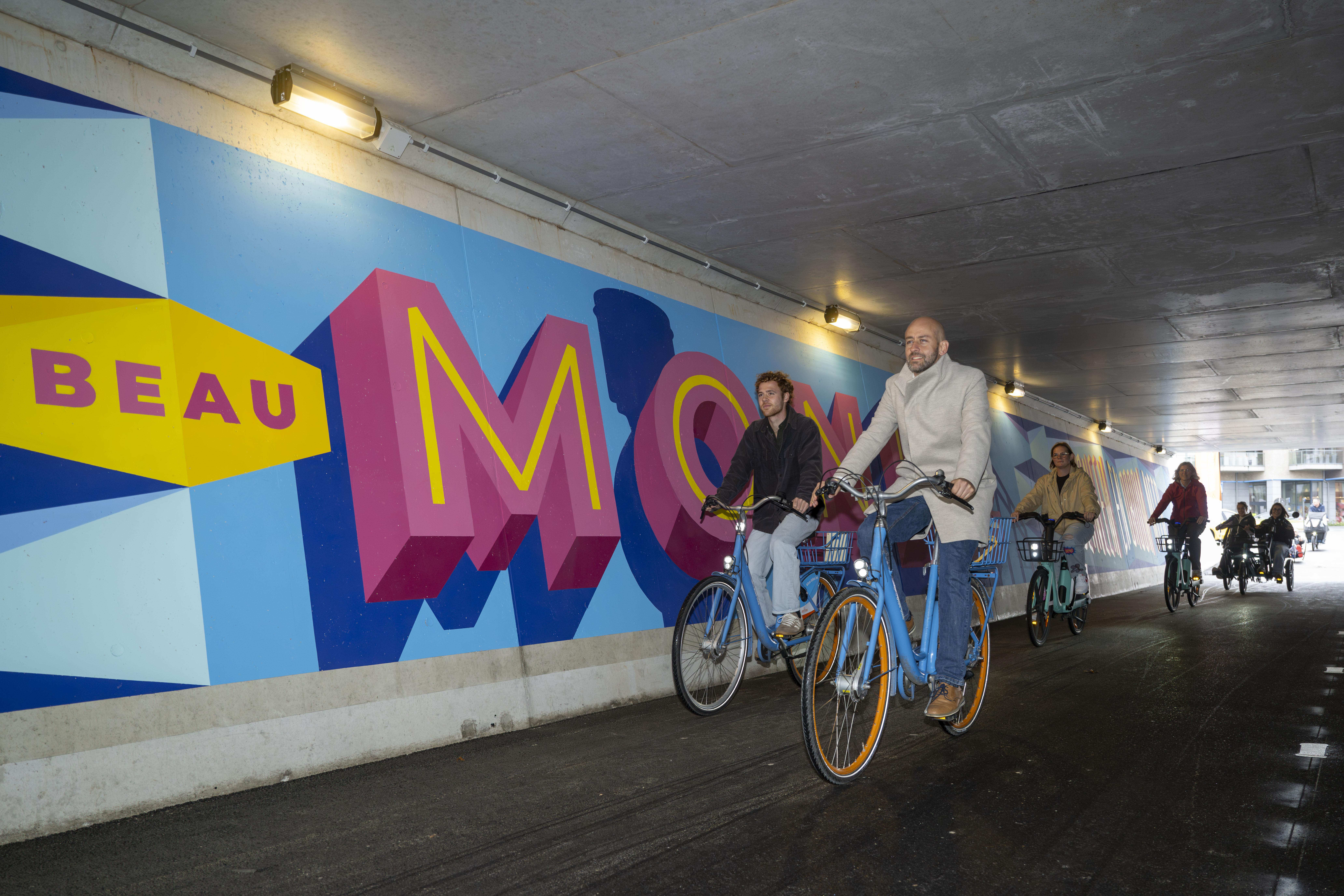 Op dinsdag 13 oktober vond de officiële opening van de Mechelse Poort plaats.